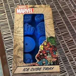 Marvel Blue Superhero Silicone Ice Tray